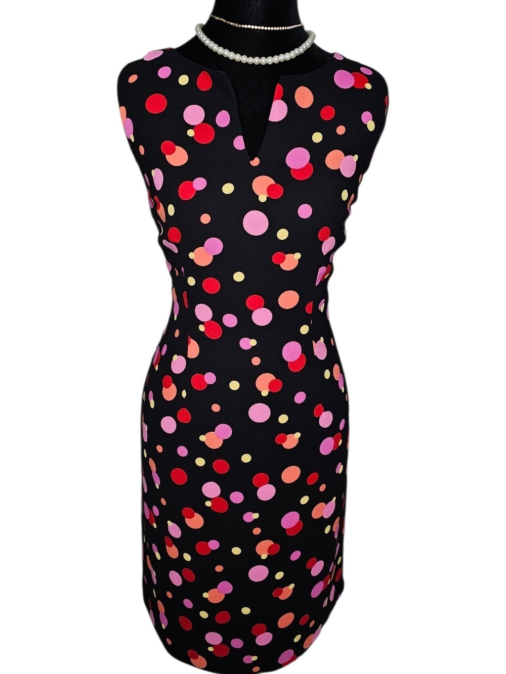 Vintage 90s / Y2K Amanda Smith Petite sheath dress featuring a bold multicolored